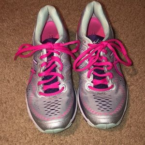 ASICS Gel-Kayano Running Shoes